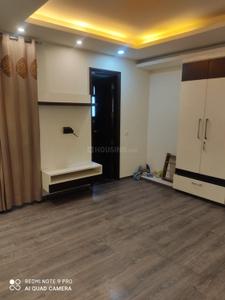 Bedroom Image of 2520 Sq.ft 4 BHK Builder Floor for sale in Punjabi Bagh New Delhi for Rs. 40000000