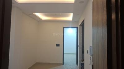 Living Room Image of 550 Sq.ft 1 BHK Builder Floor for rent in Vikaspuri New Delhi for Rs. 18000