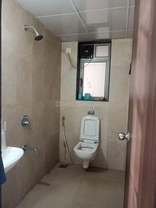 Bathroom Image of 720 Sq.ft 2 BHK Apartment / Flat for sale in Runwal Eirene, Thane West Thane for Rs. 11000000