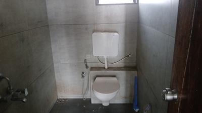 Image of 1260 Sq.ft 2 BHK Apartment / Flat for rent in Dahin Nagar, Surat for Rs. 17000