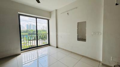 Living Room Image of 950 Sq.ft 1.5 BHK Apartment / Flat for sale in Godrej Vananta, Jagatpur Ahmedabad for Rs. 4300000