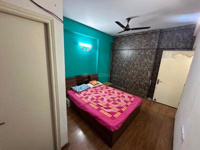 Bedroom Image of 1775 Sq.ft 4 BHK Apartment / Flat for sale in Wave City Ghaziabad for Rs. 22100000