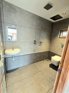 Bathroom Image of 2500 Sq.ft 4 BHK Independent House for sale in Kuzhivelippady Kochi for Rs. 12000000