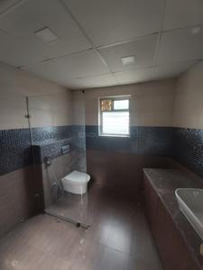 Bathroom Image of 3047 Sq.ft 3 BHK Apartment / Flat for sale in Raja Annamalai Puram Chennai for Rs. 61000000