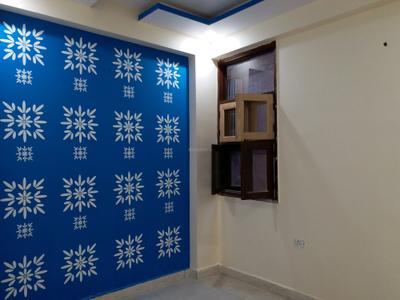 Bedroom Image of 900 Sq.ft 2 BHK Builder Floor for sale in Shalimar Garden Ghaziabad for Rs. 5791000