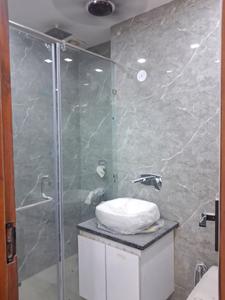 Common Bathroom Image of 1360 Sq.ft 3 BHK Builder Floor for sale in Paschim Vihar New Delhi for Rs. 27500000