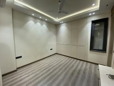 Bedroom Image of 2700 Sq.ft 4 BHK Builder Floor for sale in Model Town New Delhi for Rs. 62500000