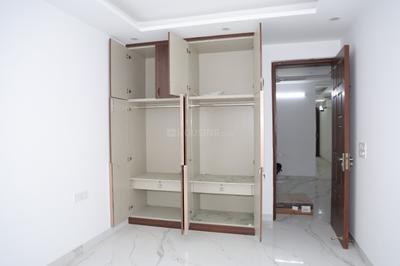 Bedroom Image of 2000 Sq.ft 4 BHK Apartment / Flat for rent in Vasant Kunj New Delhi for Rs. 145000