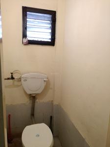 Common Bathroom One Image of 440 Sq.ft 1 BHK Apartment / Flat for sale in Sector 23B Dwarka New Delhi for Rs. 7050000