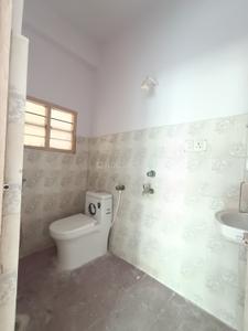 Bathroom Image of 1500 Sq.ft 3 BHK Apartment / Flat for rent in Habsiguda Hyderabad for Rs. 25000