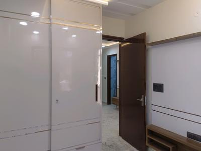 Bedroom Image of 900 Sq.ft 3 BHK Builder Floor for sale in Sector 11 Rohini New Delhi for Rs. 12500000