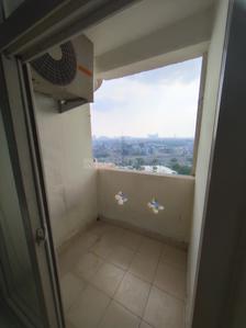 Balcony Image of 2200 Sq.ft 4 BHK Apartment / Flat for sale in Amrapali Silicon City, Sector 76 Noida for Rs. 26000000