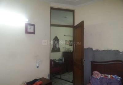Bedroom Image of 1000 Sq.ft 2 BHK Builder Floor for sale in Sant Nagar New Delhi for Rs. 12000000
