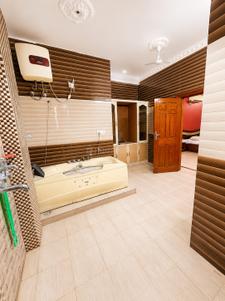 Bathroom Image of Veda Girls PG  in Gamma II, Greater Noida