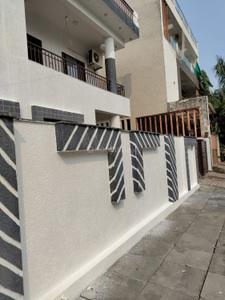 Image of 2100 Sq.ft 4 BHK Duplex for sale in Danish Park, Kolar Road, Bhopal for Rs. 25000000