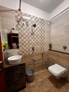 Bathroom Image of 2400 Sq.ft 4 BHK Independent House for rent in Lal Bahadur Shastri Nagar Bengaluru for Rs. 45000