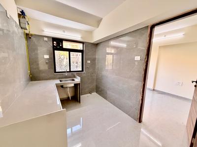 Kitchen Image of 780 Sq.ft 2.5 BHK Apartment / Flat for rent in Borivali West Mumbai for Rs. 57000