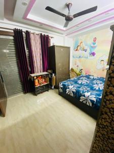 Bedroom Image of 1000 Sq.ft 3 BHK Builder Floor for rent in Matiala New Delhi for Rs. 25000
