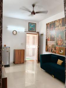 Hall Image of 935 Sq.ft 2 BHK Apartment / Flat for rent in CGHS Rail Vihar, Sector 15 Gurgaon for Rs. 35000