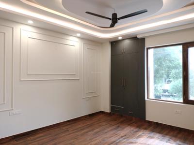 Bedroom Image of 2250 Sq.ft 3 BHK Builder Floor for sale in BPTP Parklands Pride, Sector 77 Faridabad for Rs. 25000000
