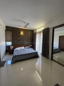 Bedroom Image of 2100 Sq.ft 3 BHK Apartment / Flat for rent in Kadavanthra Kochi for Rs. 58000