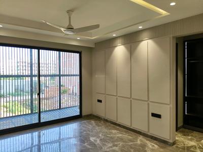 Bedroom Image of 2700 Sq.ft 4 BHK Builder Floor for sale in Ansal Versalia, Sector 67 Gurgaon for Rs. 29000000