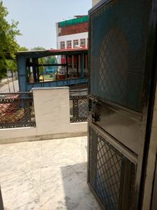 Balcony Image of 1200 Sq.ft 3 BHK Builder Floor for sale in RWA Block C Dilshad Garden, Dilshad Garden New Delhi for Rs. 14000000