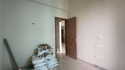 Bedroom Image of 850 Sq.ft 2 BHK Apartment / Flat for sale in Vile Parle East Mumbai for Rs. 35000000