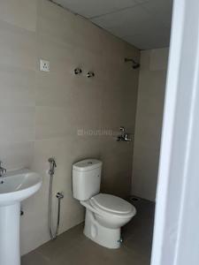 Bathroom Image of 1389 Sq.ft 3 BHK Apartment / Flat for sale in Active Acres, Tangra Kolkata for Rs. 13500000