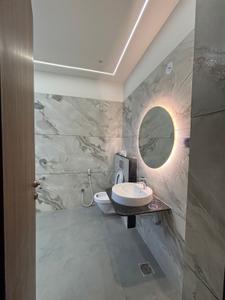 Bathroom Image of 2400 Sq.ft 4 BHK Independent House for rent in New Rani Bagh Indore for Rs. 50000