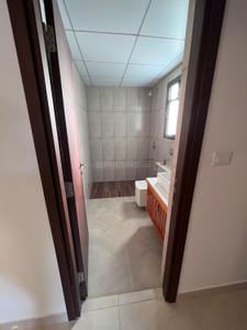 Bathroom Image of 1839 Sq.ft 3 BHK Apartment / Flat for sale in BLOOM &amp; DELL, Whitefield Bengaluru for Rs. 26000000