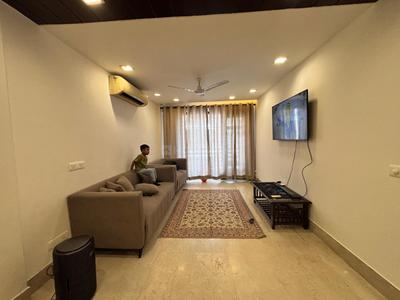 Living Room Image of 1800 Sq.ft 3 BHK Builder Floor for rent in Safdarjung Enclave New Delhi for Rs. 170000