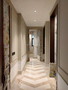 Passage Image of 1953 Sq.ft 3 BHK Builder Floor for sale in Defence Colony New Delhi for Rs. 84500000