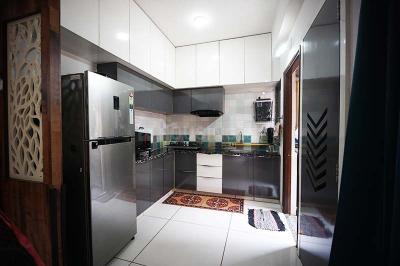 Kitchen Image of 1215 Sq.ft 2 BHK Apartment / Flat for sale in Tragad Ahmedabad for Rs. 6600000