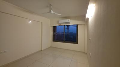 Bedroom Image of 2300 Sq.ft 3 BHK Apartment / Flat for sale in Shivalik Green View, Shantigram Ahmedabad for Rs. 17200000