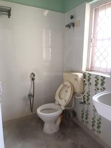 Bathroom Image of 1500 Sq.ft 3 BHK Apartment / Flat for sale in Jadavpur Kolkata for Rs. 11200000