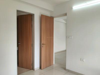 Bedroom Image of 750 Sq.ft 2 BHK Apartment / Flat for sale in Lodha Amara, Kolshet Thane for Rs. 12000000