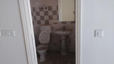 Image of 1075 Sq.ft 2 BHK Apartment / Flat for rent in Gaur City 7th Avenue, Noida Extension, Greater Noida for Rs. 20100