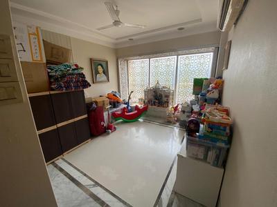 Bedroom Image of 1450 Sq.ft 3 BHK Apartment / Flat for sale in Prabhadevi Mumbai for Rs. 95000000
