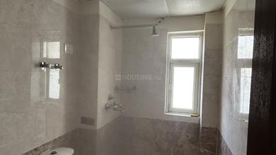 Image of 1350 Sq.ft 3 BHK Apartment / Flat for sale in Aims Gh 11 75 Phase 1 Golf City, Sector 75, Noida for Rs. 15800000