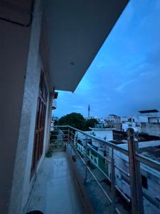 Balcony Image of 800 Sq.ft 1 BHK Independent House for rent in Rajajipuram Lucknow for Rs. 11500