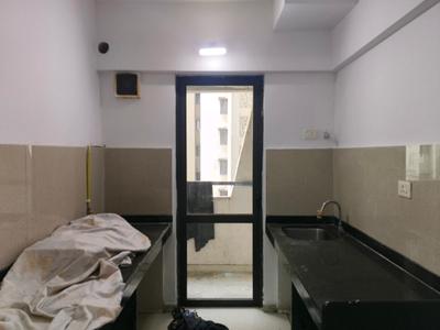 Kitchen Image of 927 Sq.ft 2 BHK Apartment / Flat for rent in Lodha Palava Downtown, Palava Phase 2 Thane for Rs. 25000