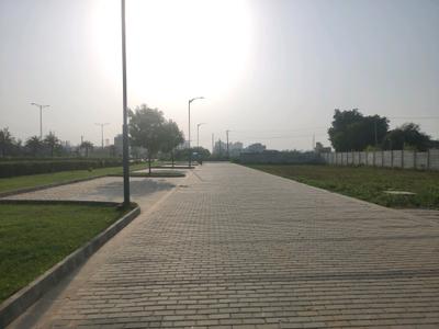 Image of 303 Sq.ft Residential Plot / Land for sale in Sector 83, Faridabad for Rs. 17000000