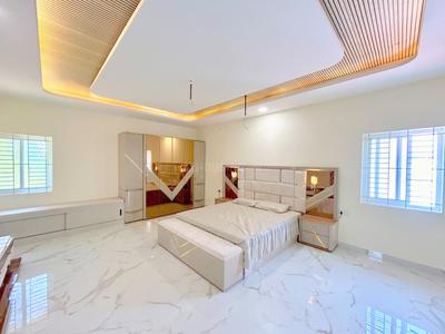 Bedroom Image of 2400 Sq.ft 4 BHK Independent House for sale in Uthandi Chennai for Rs. 25000000