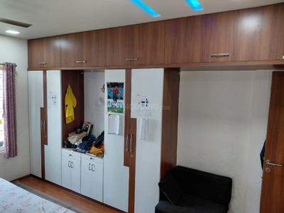 Bedroom Image of 850 Sq.ft 2 BHK Apartment / Flat for sale in Magarpatta Iris, Magarpatta City Pune for Rs. 13400000
