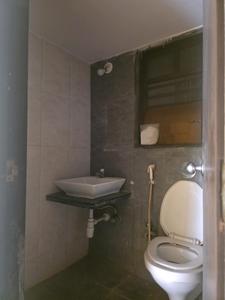 Common Bathroom Image of 1240 Sq.ft 2 BHK Apartment / Flat for sale in Shri Ratnaraj Skyline Wing C, Bhayandar West Mira Bhayandar for Rs. 12400002