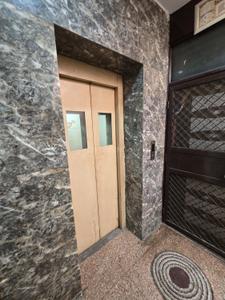 Image of 780 Sq.ft 2 BHK Builder Floor for sale in Laxmi Nagar, New Delhi for Rs. 6000000