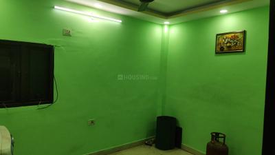 Bedroom Image of 669 Sq.ft 3 BHK Builder Floor for rent in Shakti Nagar New Delhi for Rs. 13999