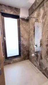 Bathroom Image of 3000 Sq.ft 5 BHK Apartment / Flat for rent in Andheri West Mumbai for Rs. 550000