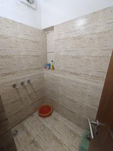 Bathroom Image of 650 Sq.ft 1 BHK Apartment / Flat for rent in Vikaspuri Luxury Homes, Vikaspuri New Delhi for Rs. 20000
